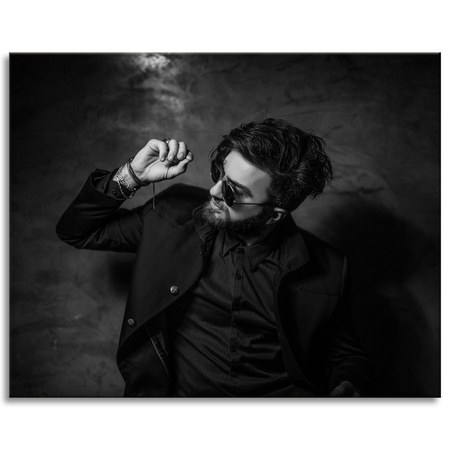 Obraz na plátně Černobílý muž 100x80 cm