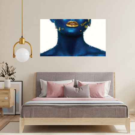 Obraz na plátně Umělecky malovaná žena se zlatými rty 100x80 cm